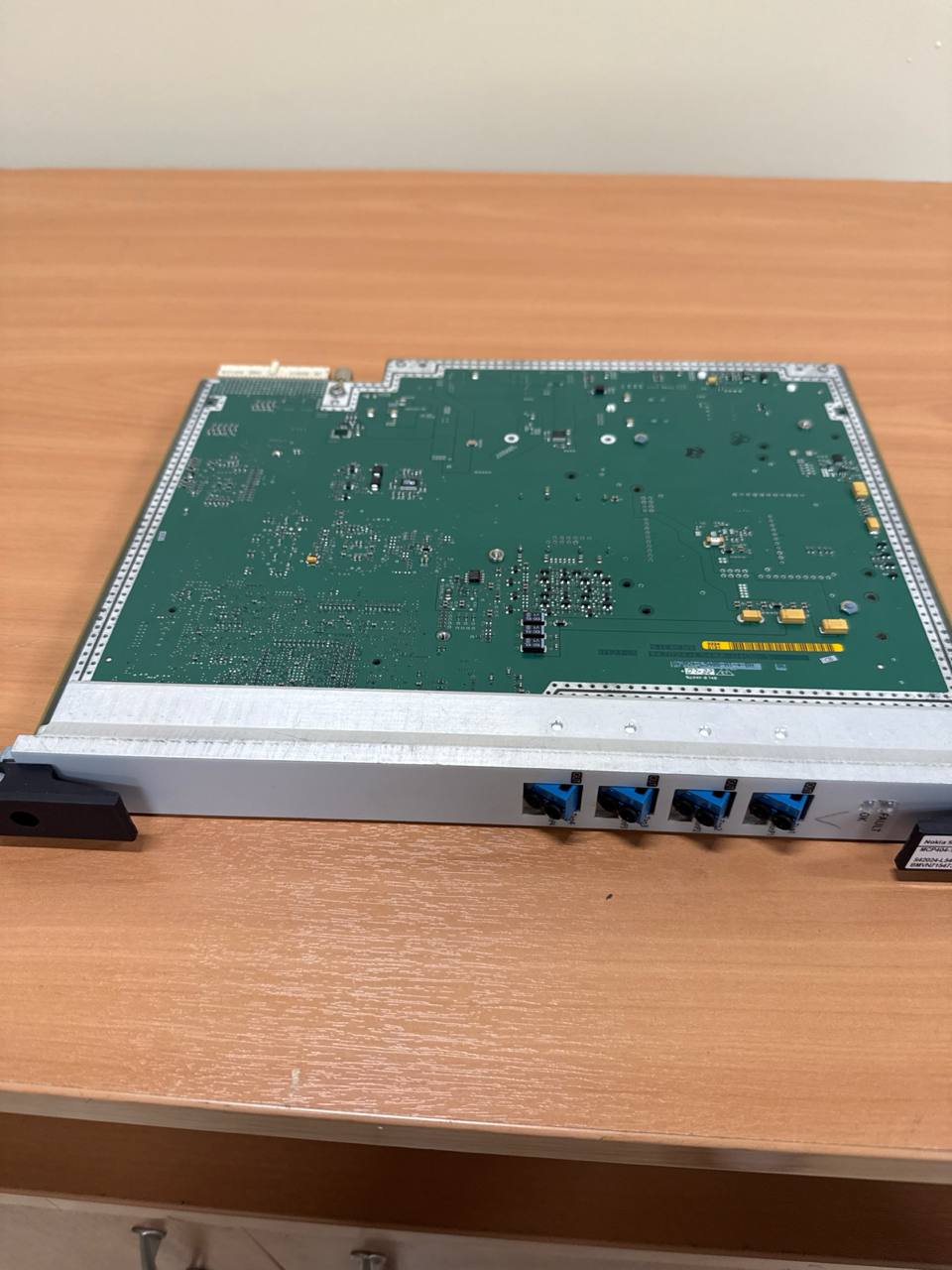 MCP404-1